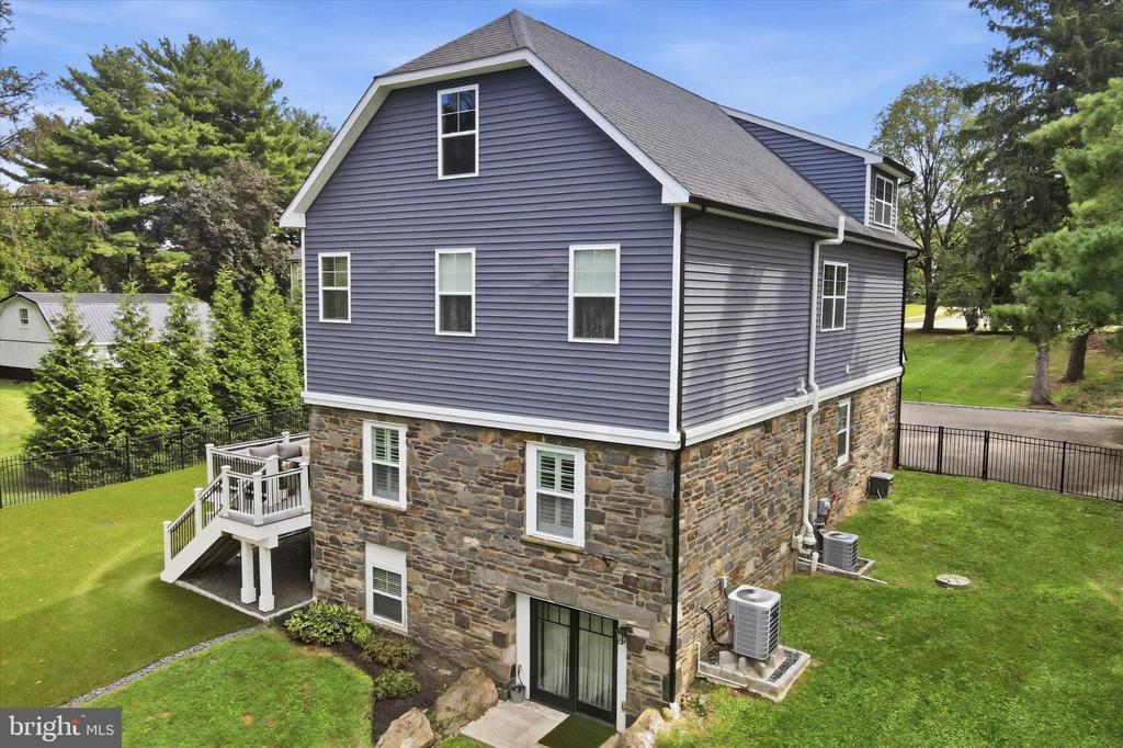 1925 HALLOWELL ROAD