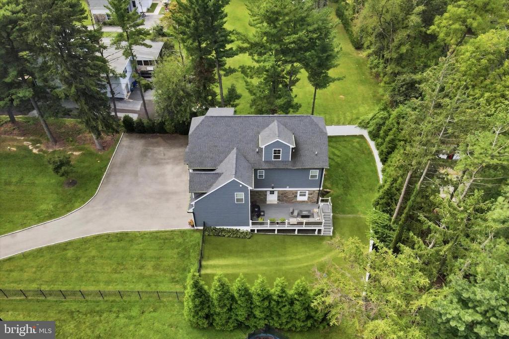 1925 HALLOWELL ROAD
