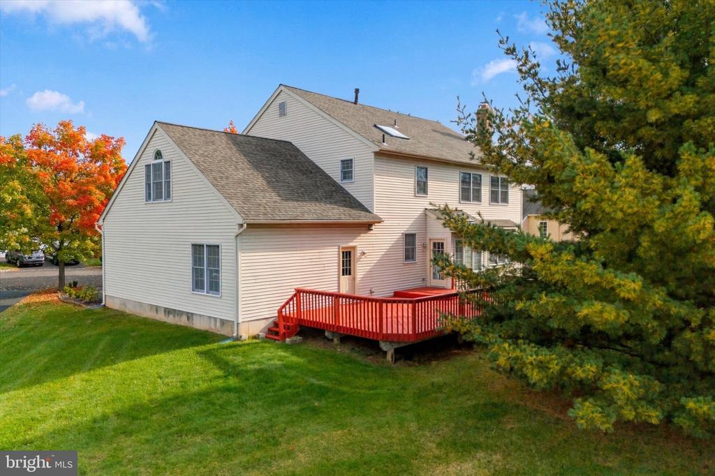 108 CASCADES COURT