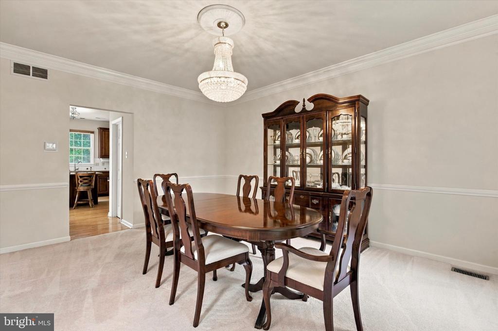 108 CASCADES COURT