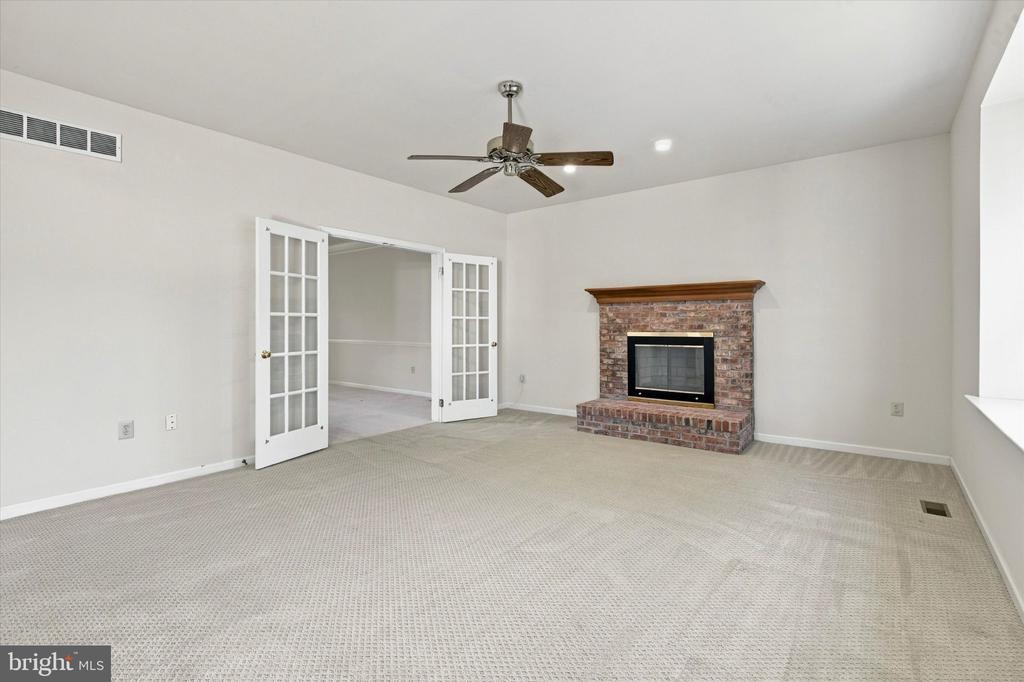 108 CASCADES COURT