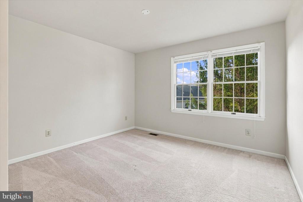 108 CASCADES COURT