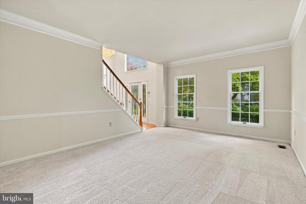 108 CASCADES COURT