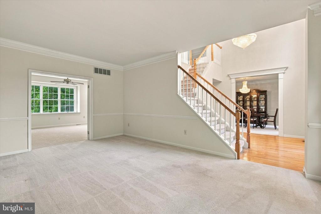 108 CASCADES COURT