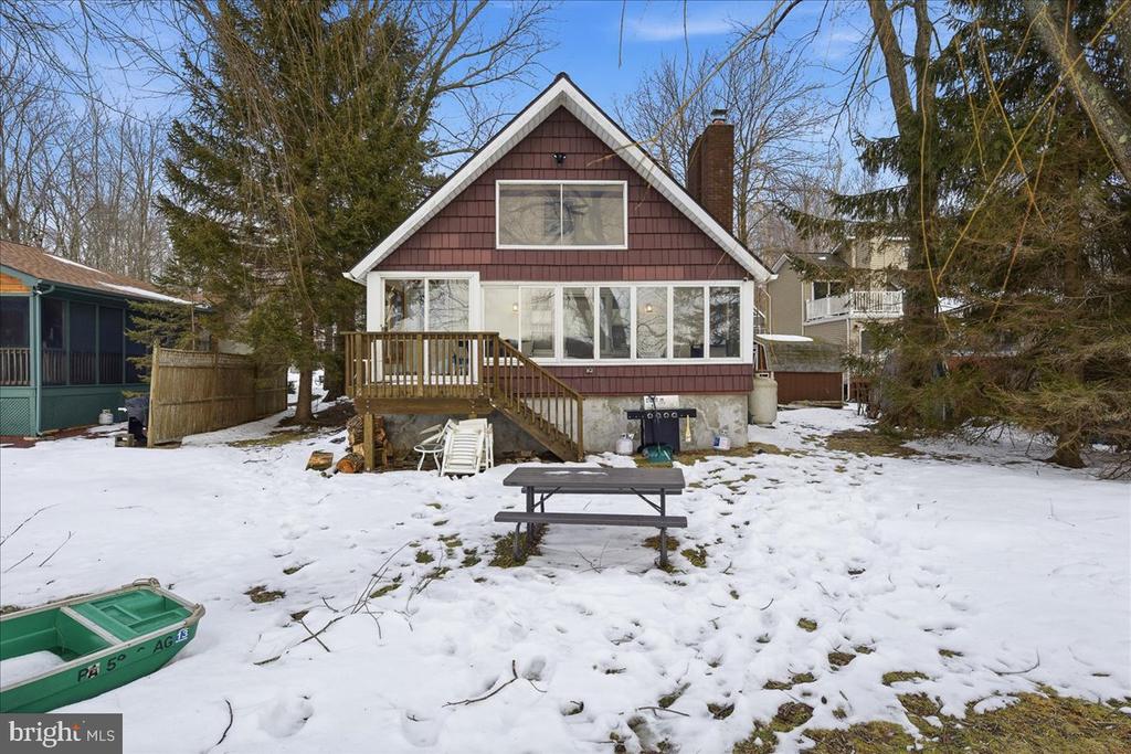 7698 LAKE SHORE DRIVE