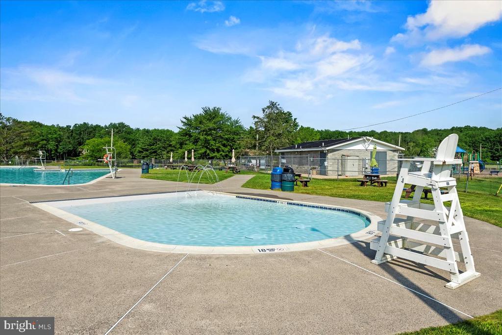 7698 LAKE SHORE DRIVE