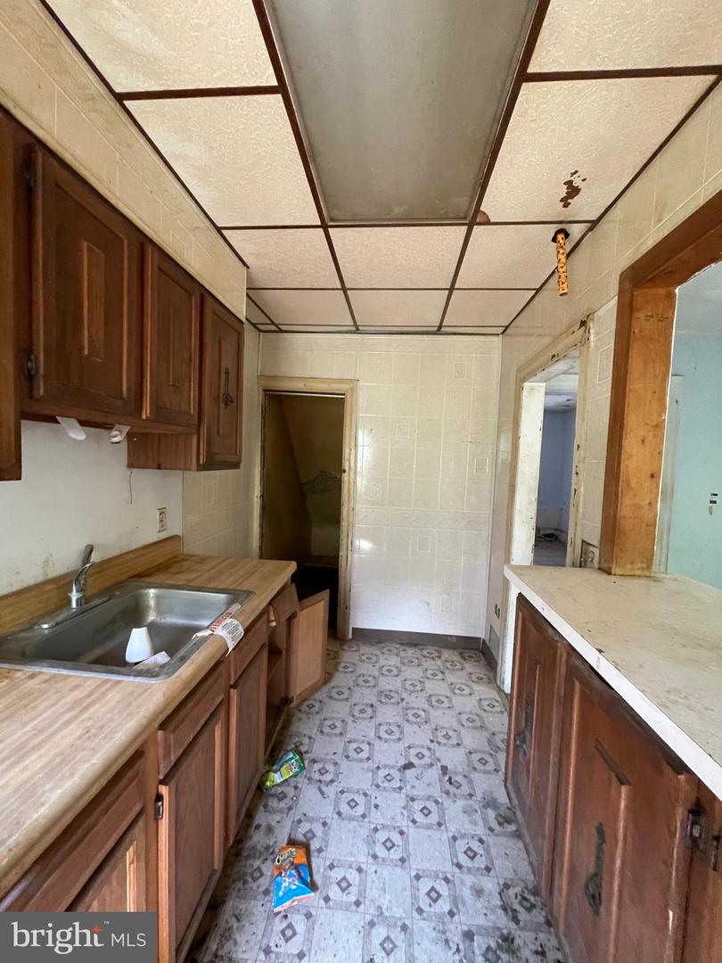 5648 Belmar Ter
