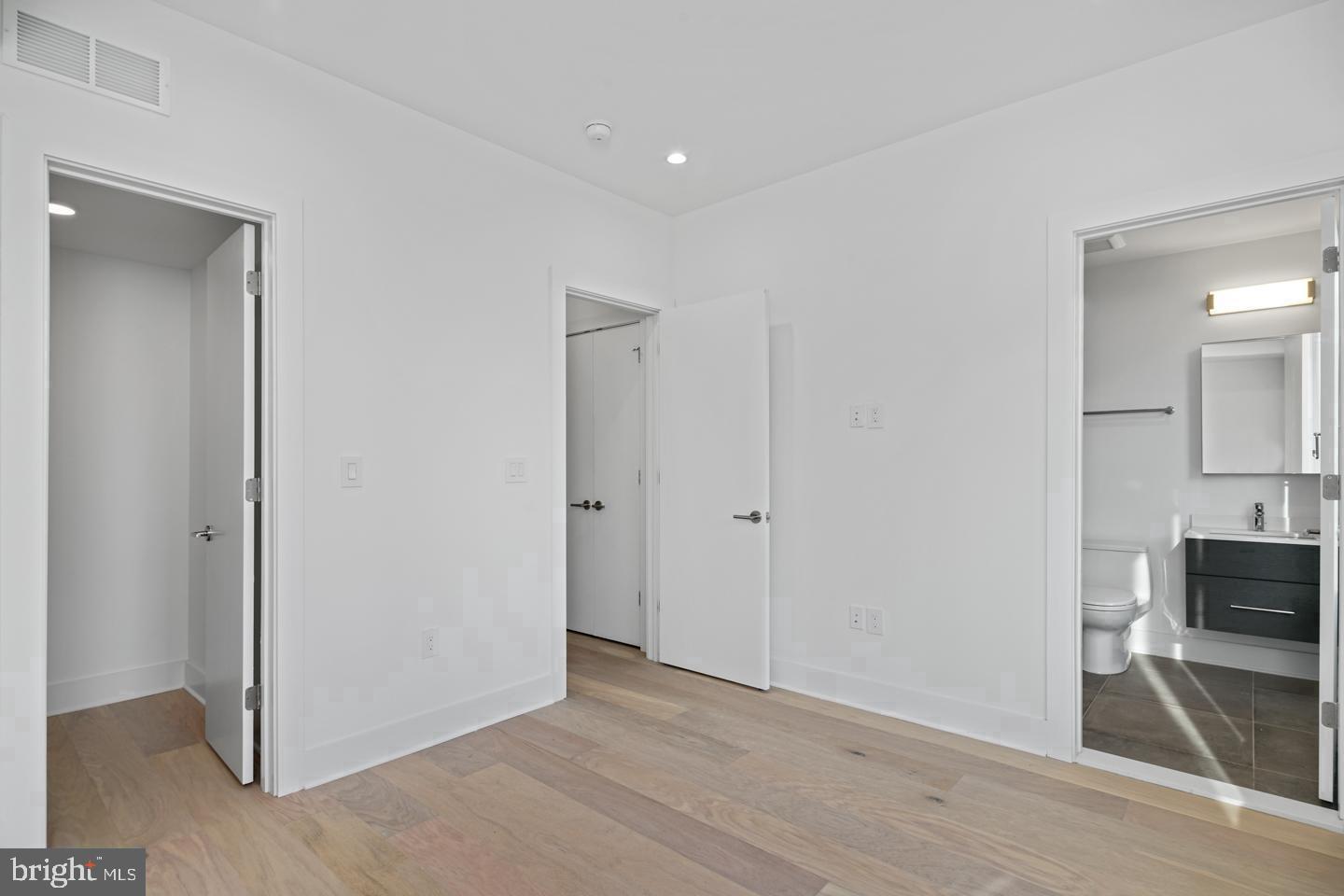 48 N 3rd St #3
