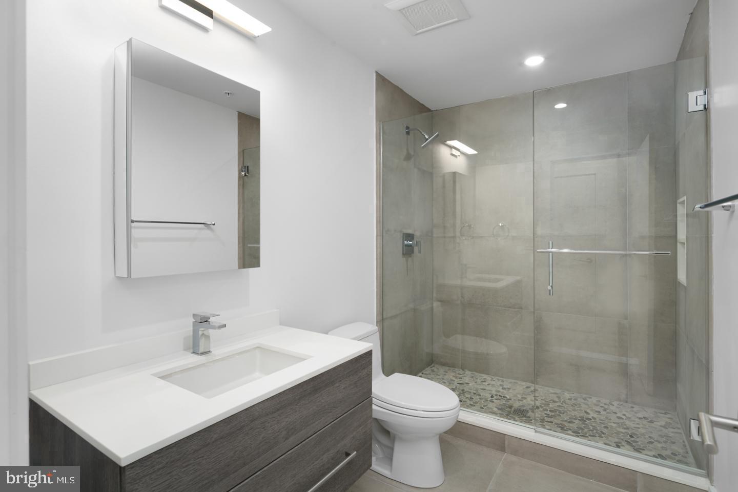 48 N 3rd St #3