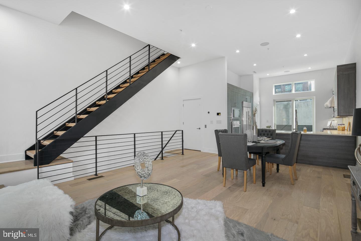48 N 3rd St #3
