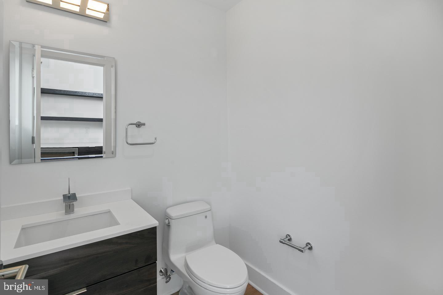 48 N 3rd St #3