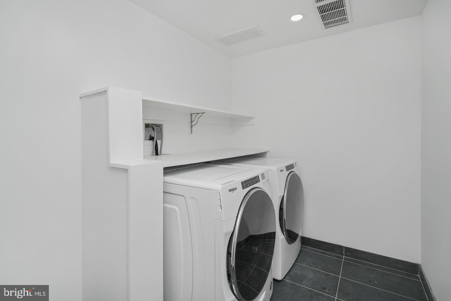 48 N 3rd St #3