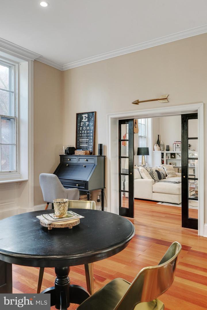 903-05 Clinton St #2f