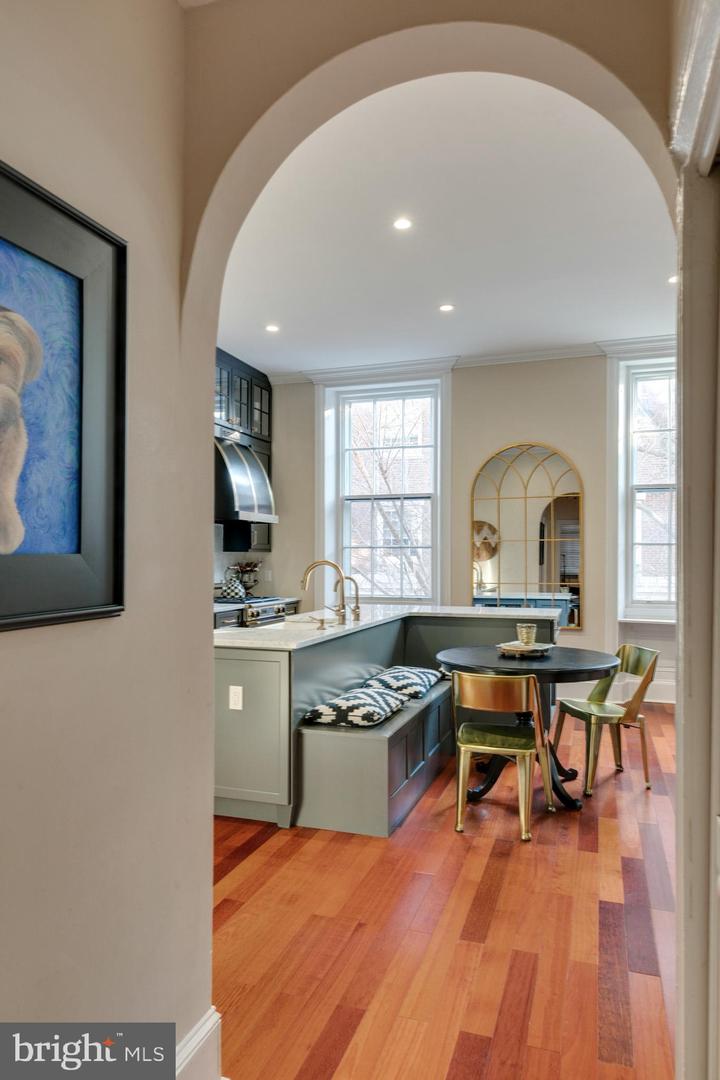 903-05 Clinton St #2f