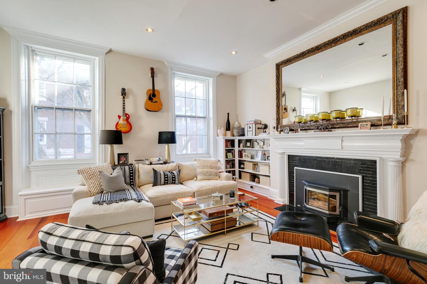 903-05 Clinton St #2f