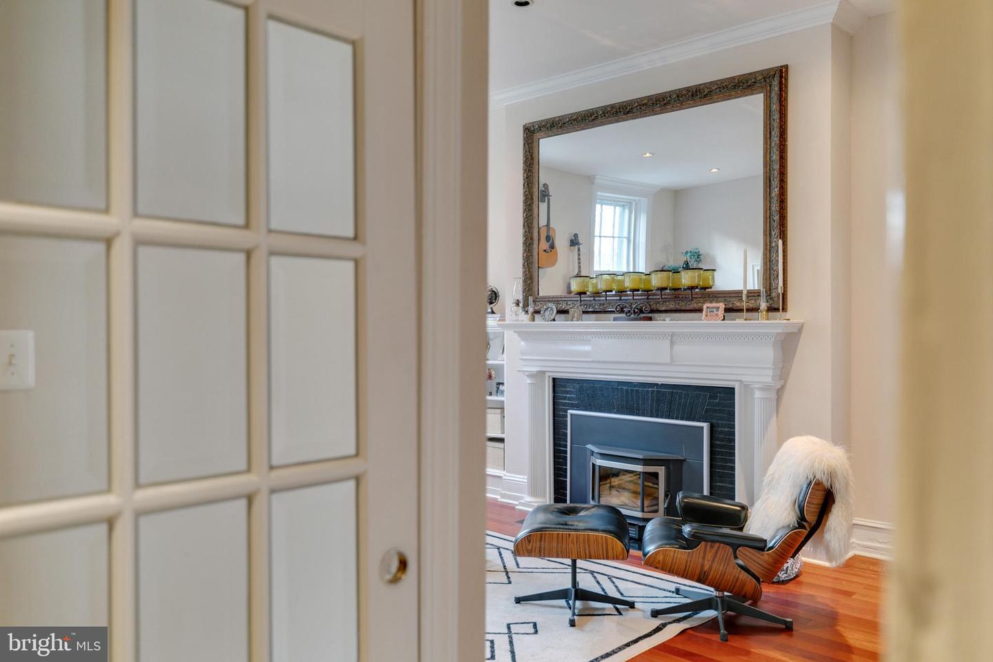 903-05 Clinton St #2f