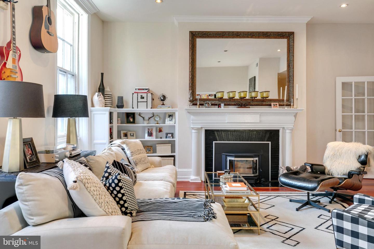 903-05 Clinton St #2f