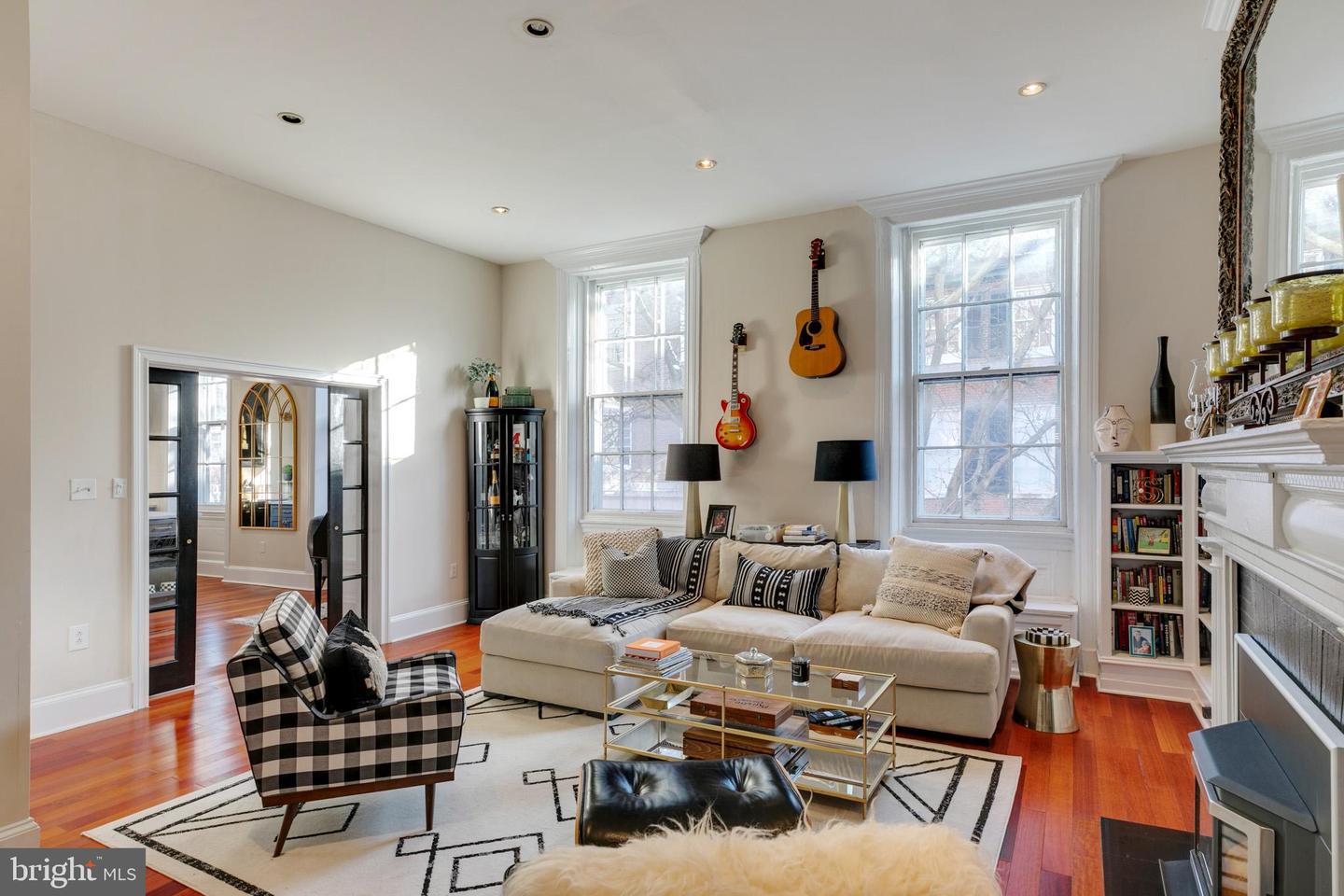 903-05 Clinton St #2f