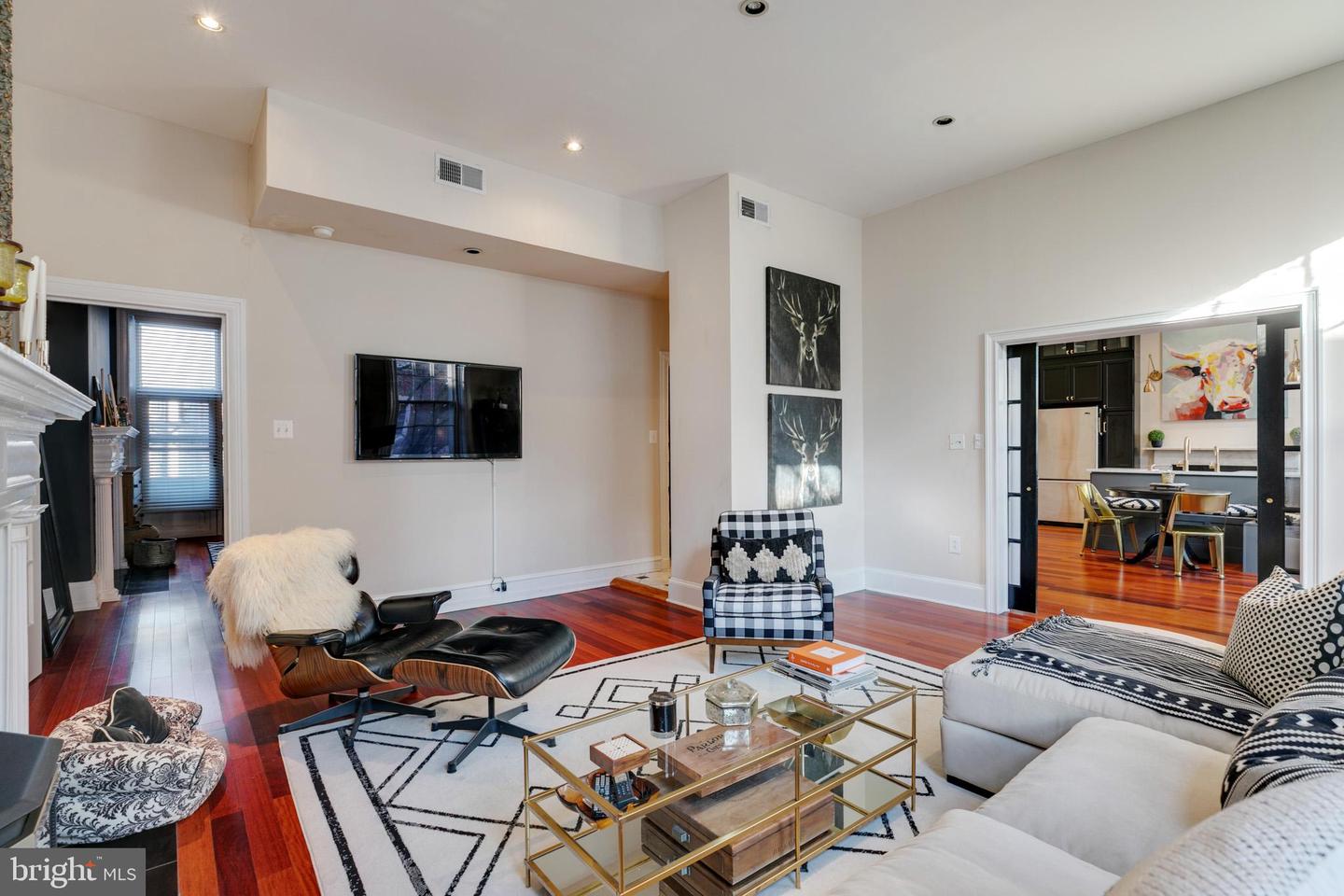 903-05 Clinton St #2f