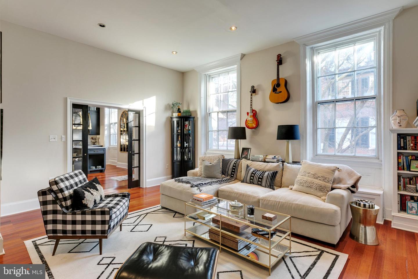 903-05 Clinton St #2f