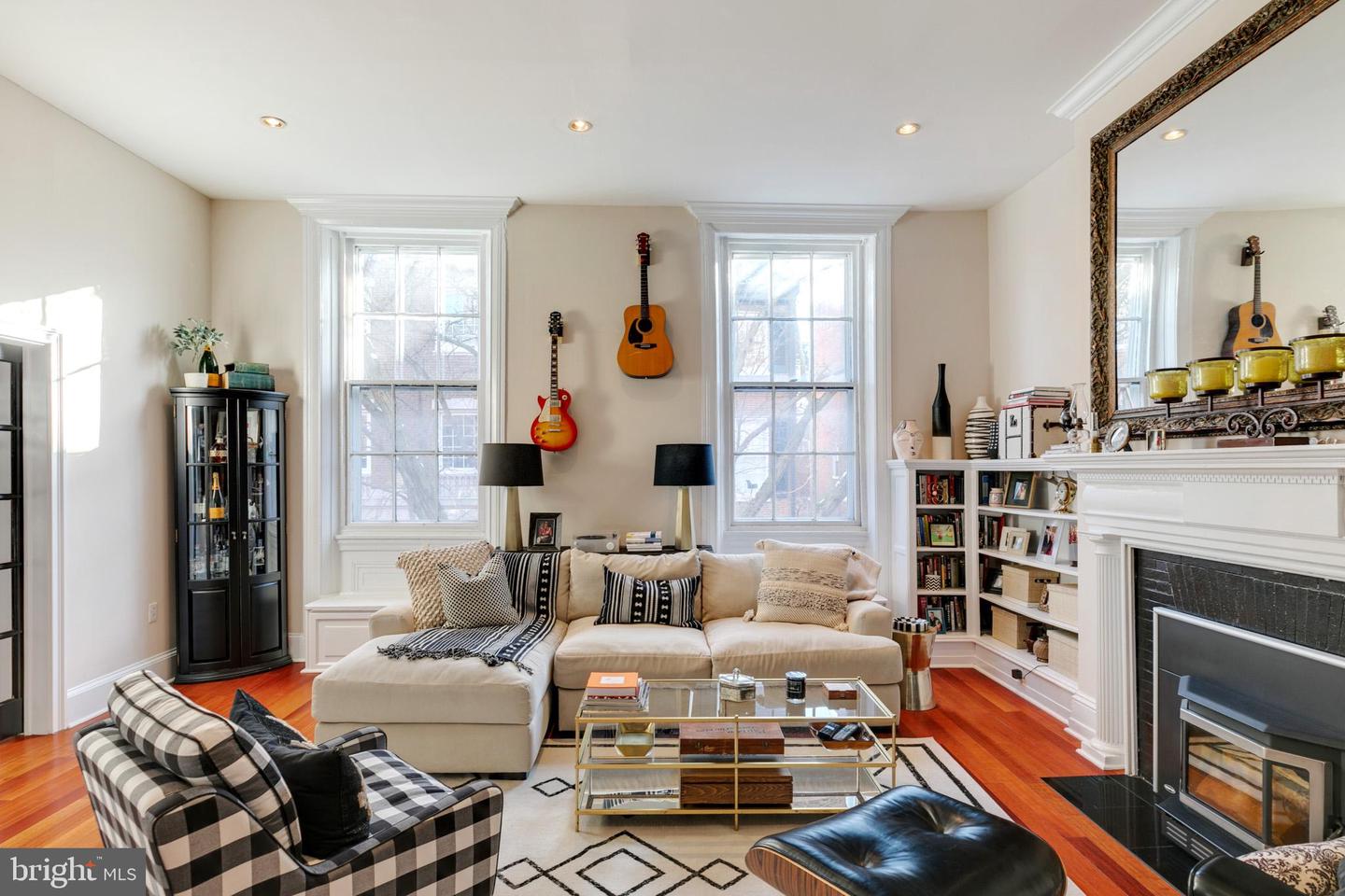 903-05 Clinton St #2f