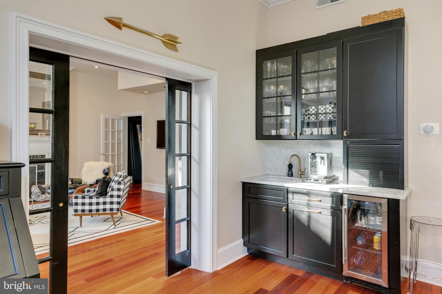 903-05 Clinton St #2f