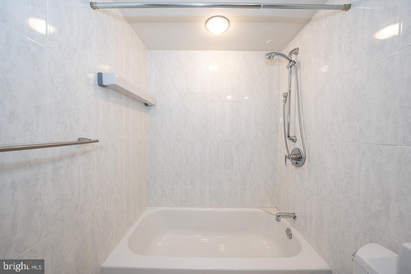 1901 John F Kennedy Blvd #520