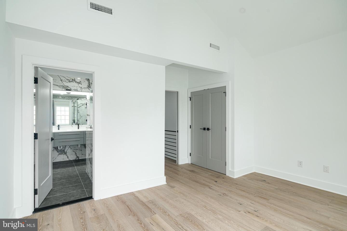 130 Carpenter St