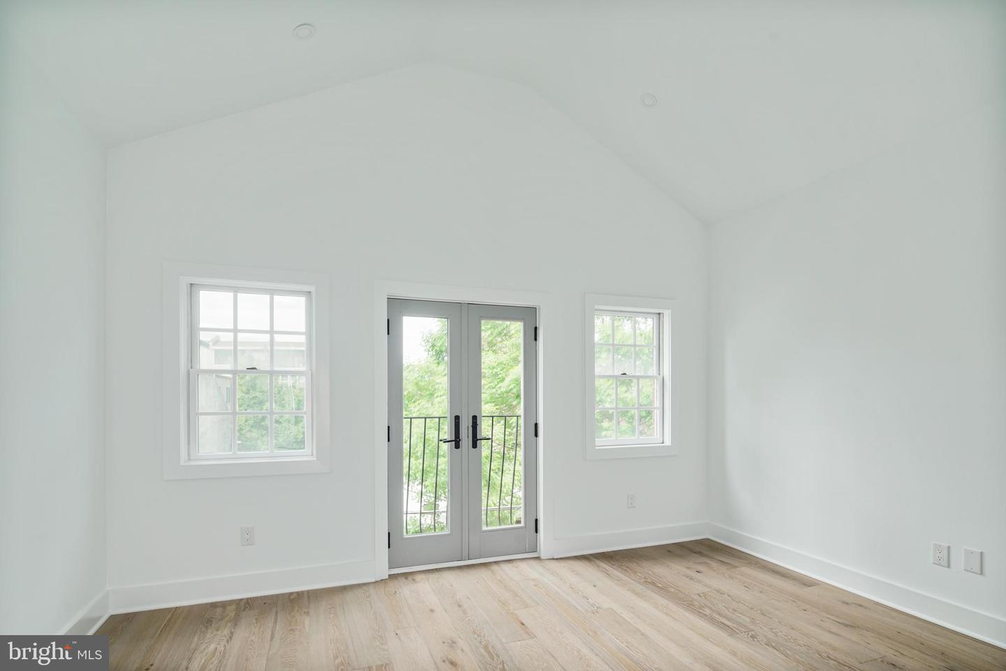 130 Carpenter St