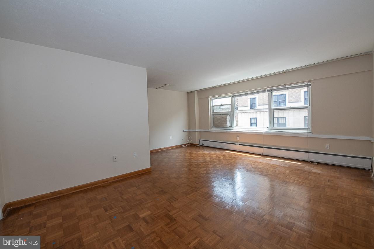 118 S 21st St #308