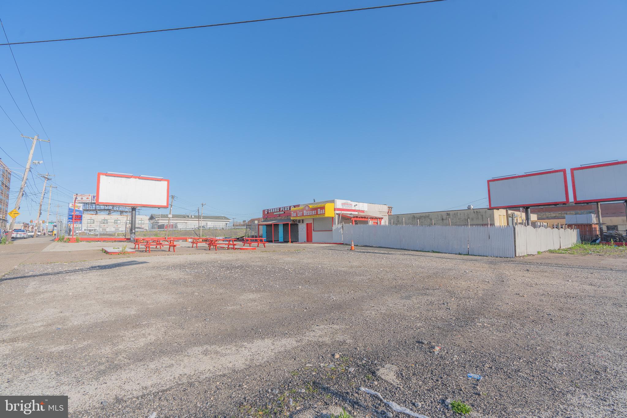 1424-40 W Lehigh Ave