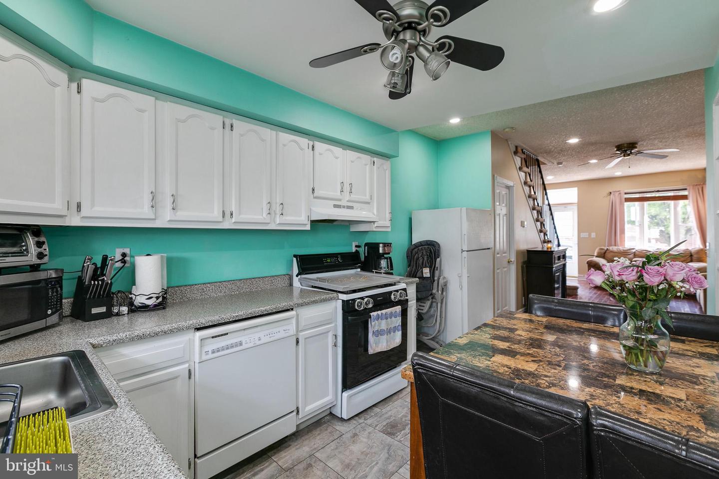 109 W Ritner St