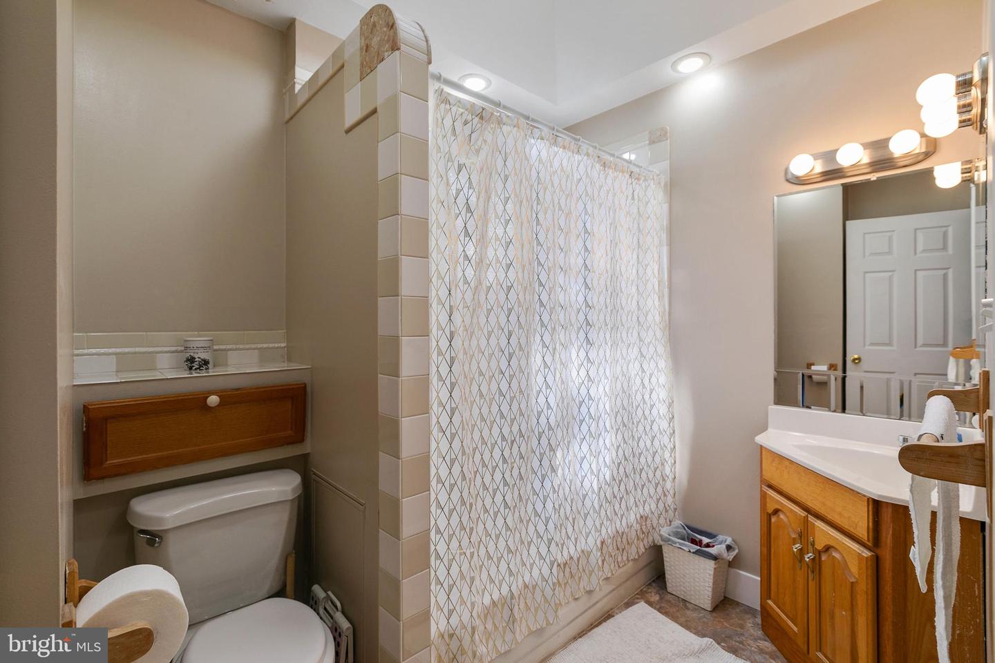 109 W Ritner St