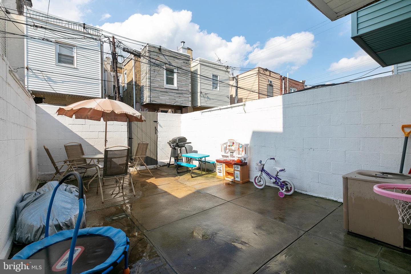 109 W Ritner St