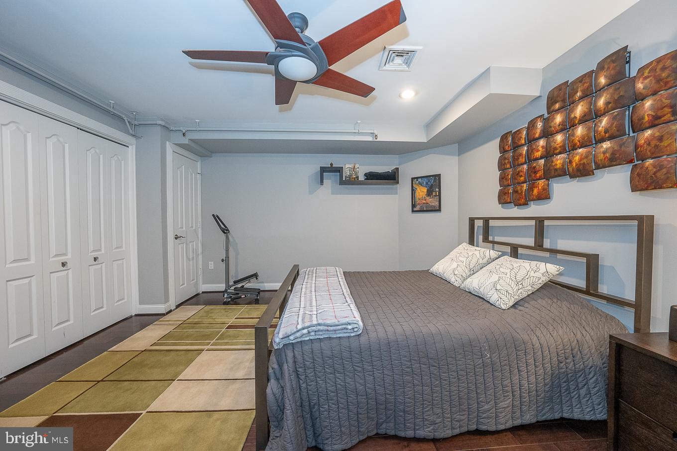 126 Cuthbert St #3
