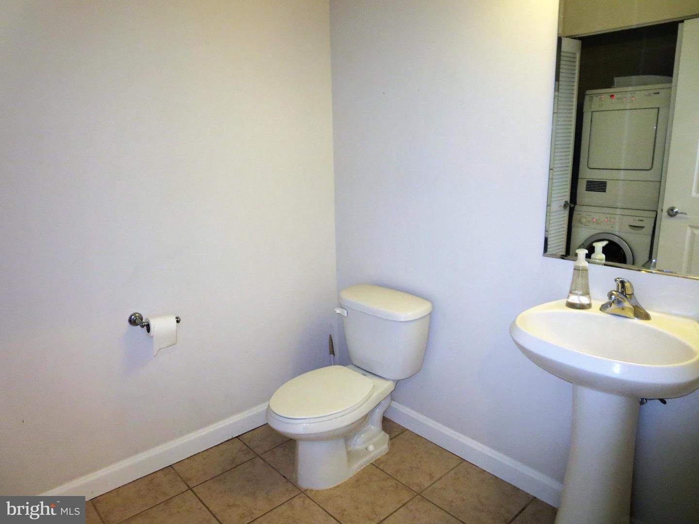 901 Penn St N #P508