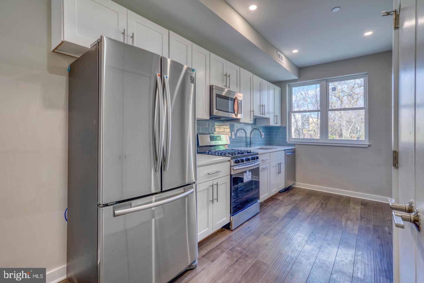 2404 W Montgomery Ave #1