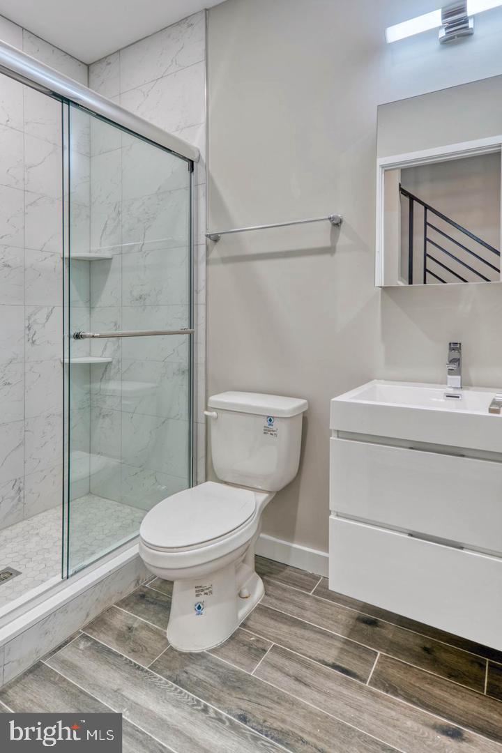 2404 W Montgomery Ave #1