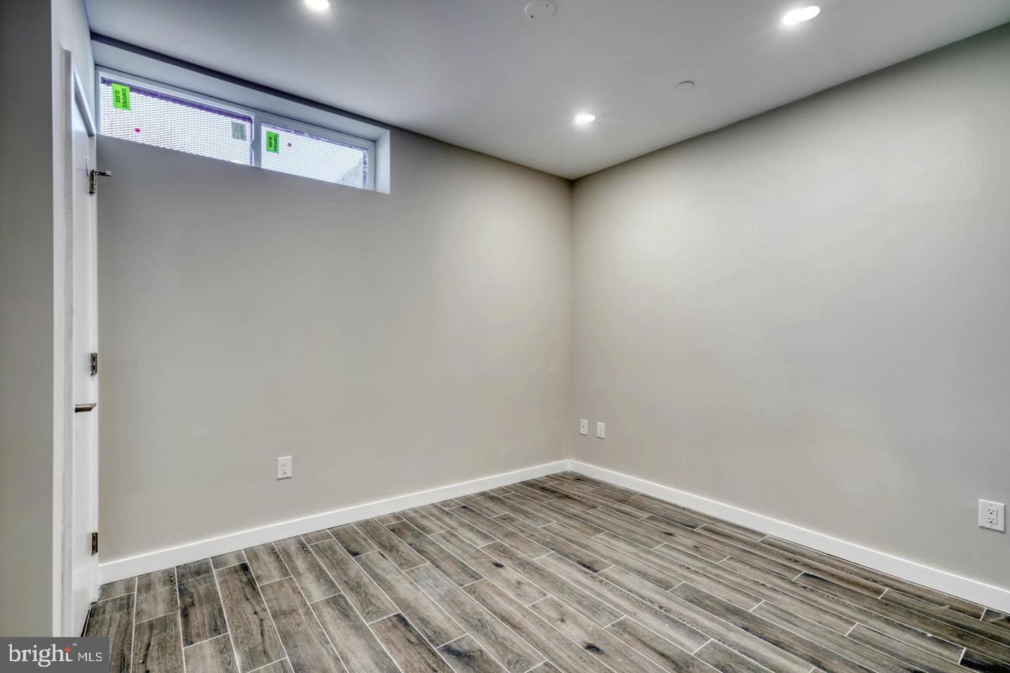 2404 W Montgomery Ave #1