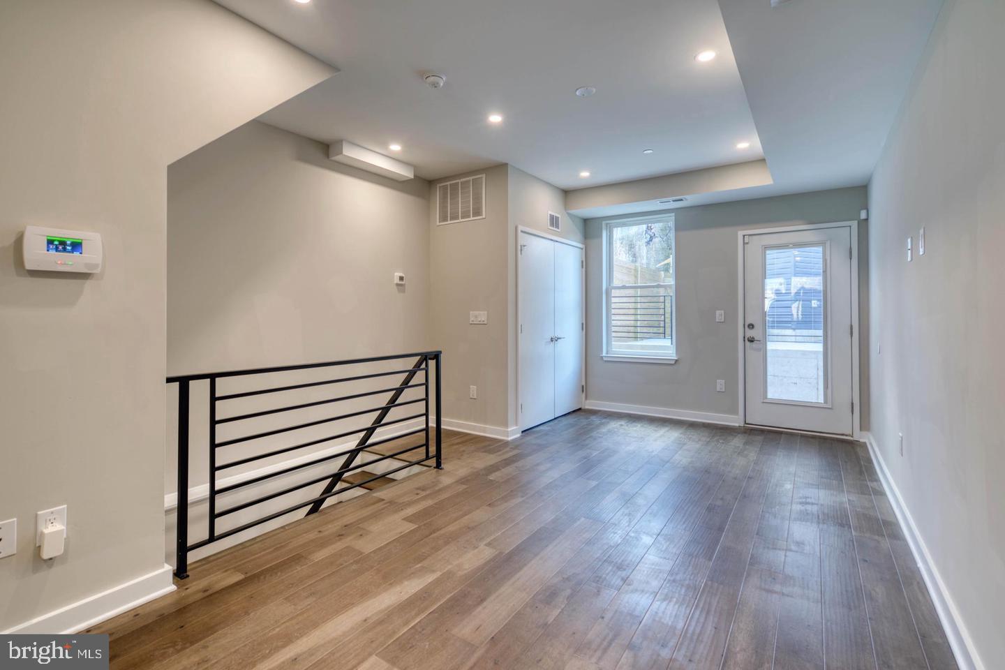 2404 W Montgomery Ave #1