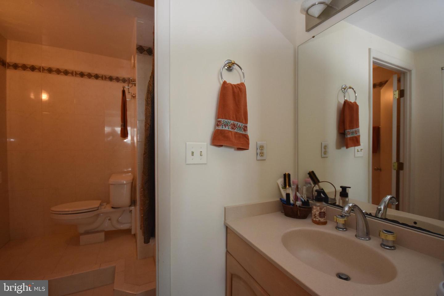 2401 Pennsylvania Ave #18b23