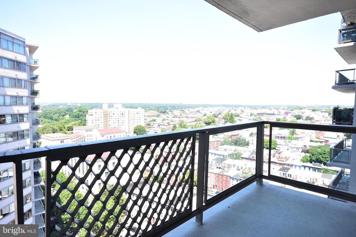 2401 Pennsylvania Ave #18b23