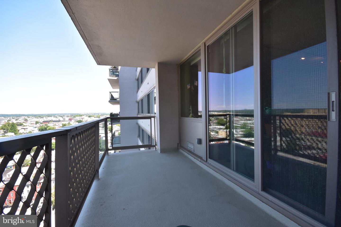 2401 Pennsylvania Ave #18b23