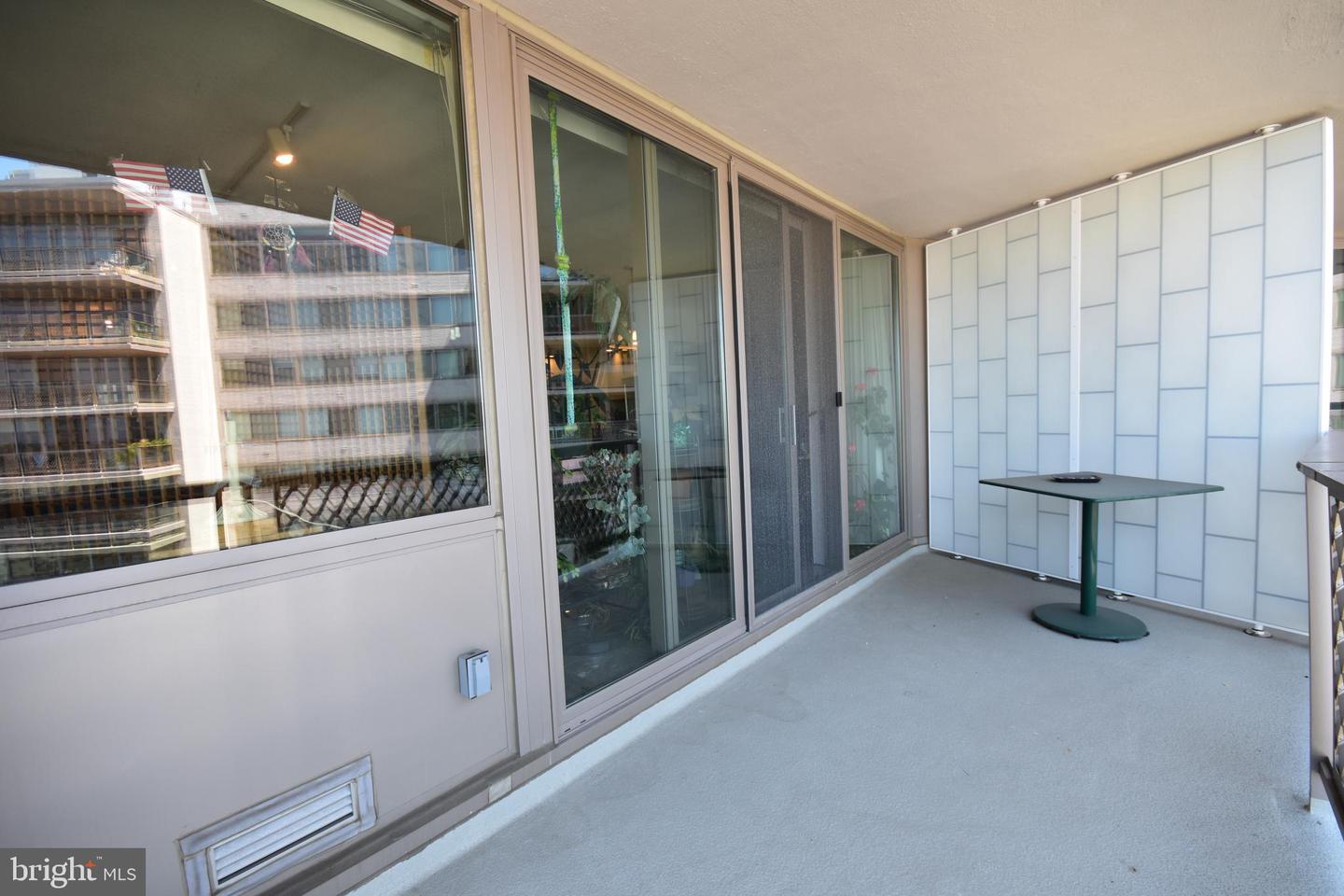 2401 Pennsylvania Ave #18b23