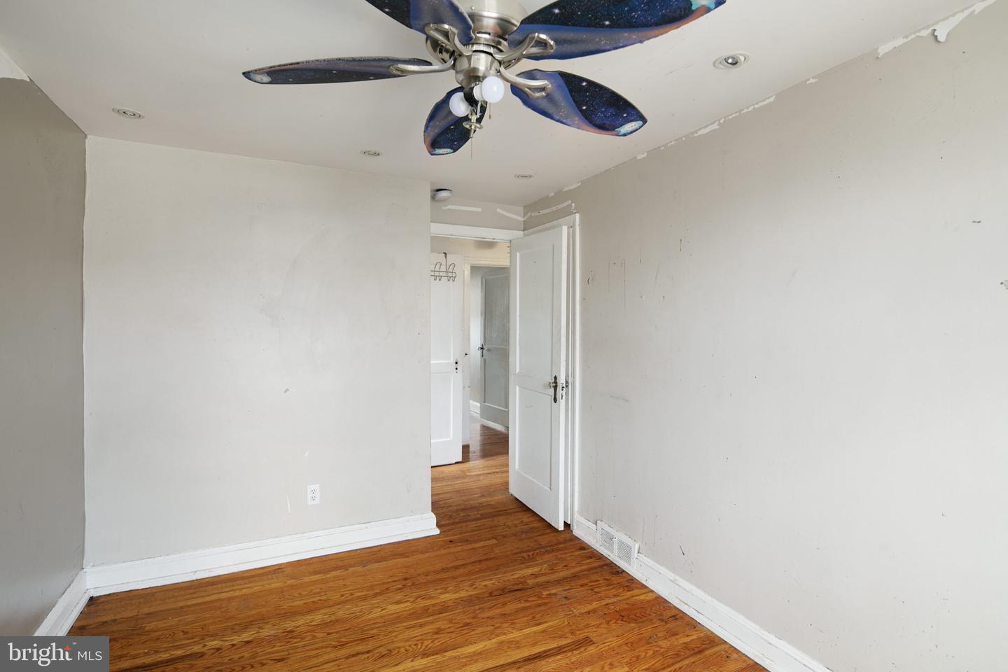 1321 Farrington Rd