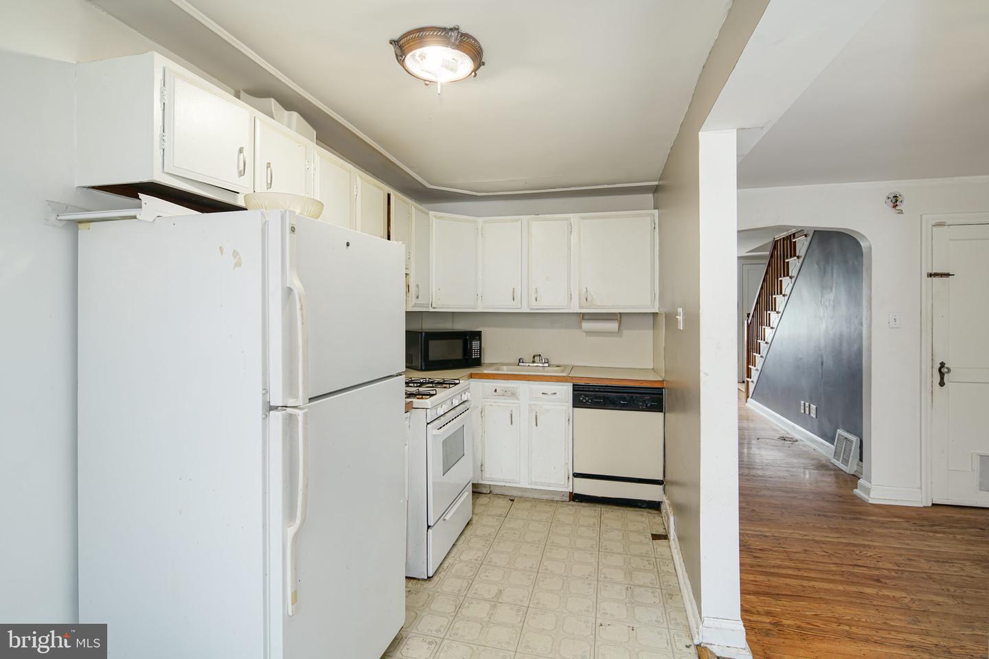 1321 Farrington Rd