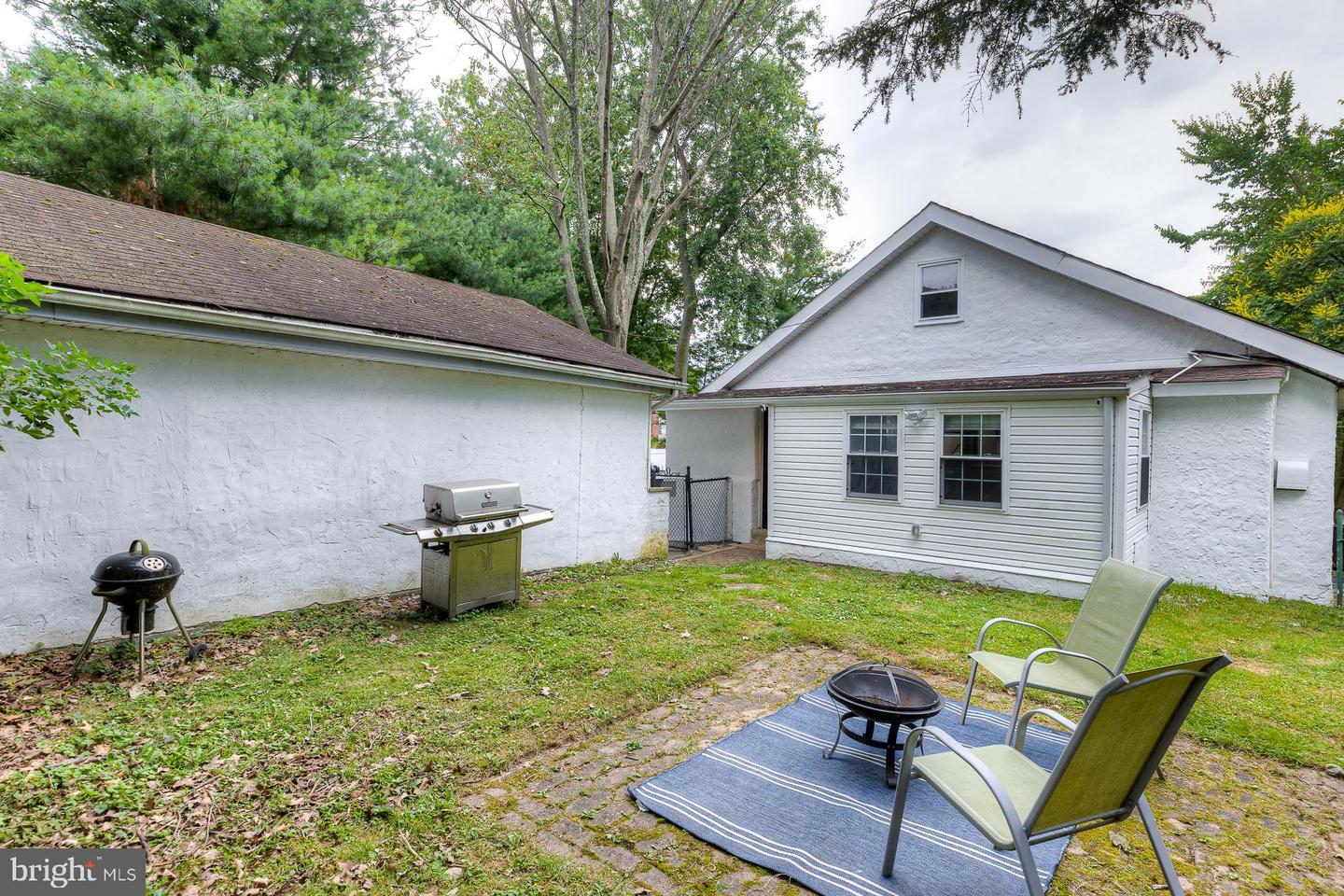 713 Manatawna Ave