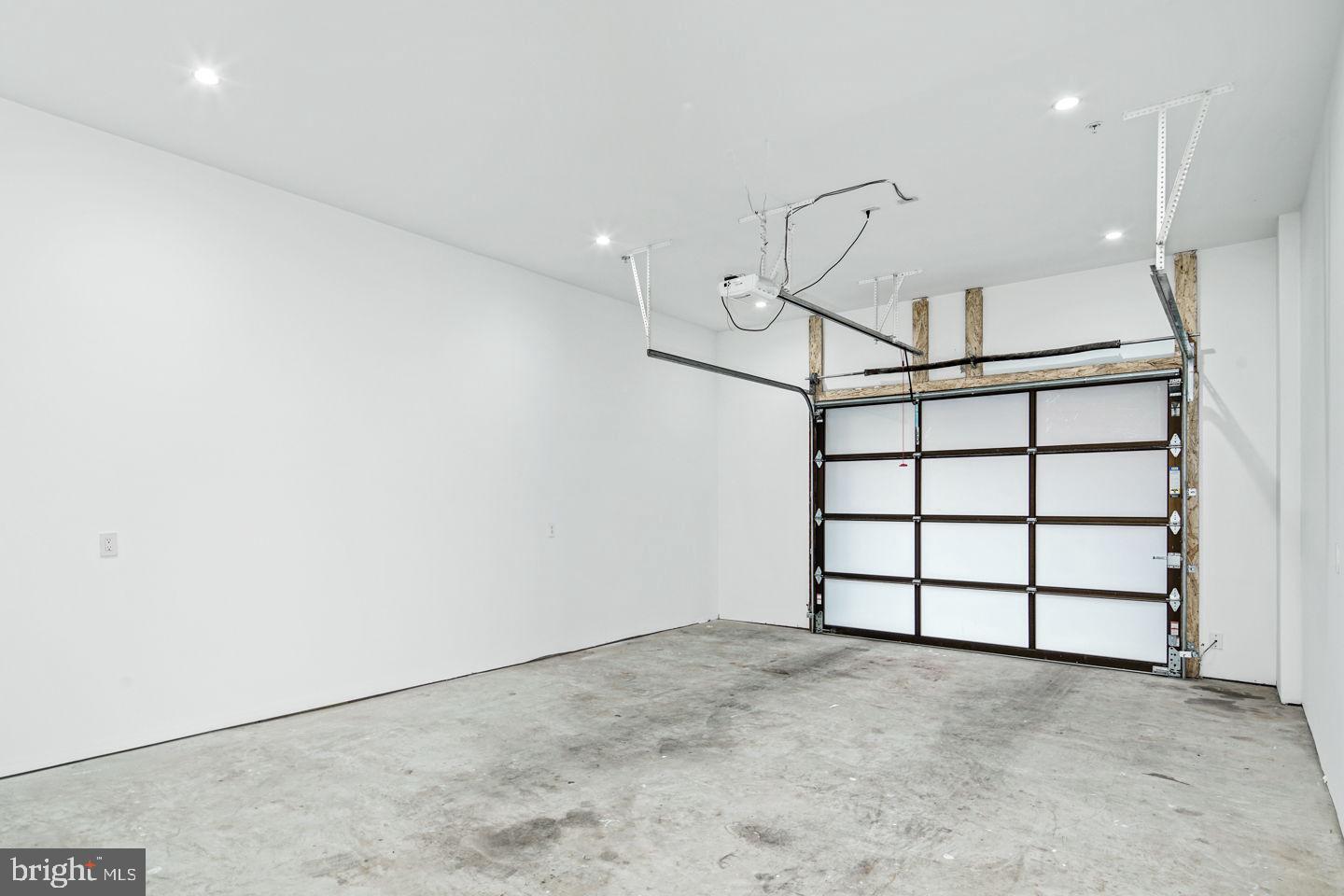 110 Sansom St