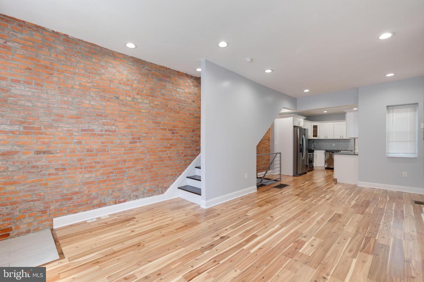 2510 Tulip St