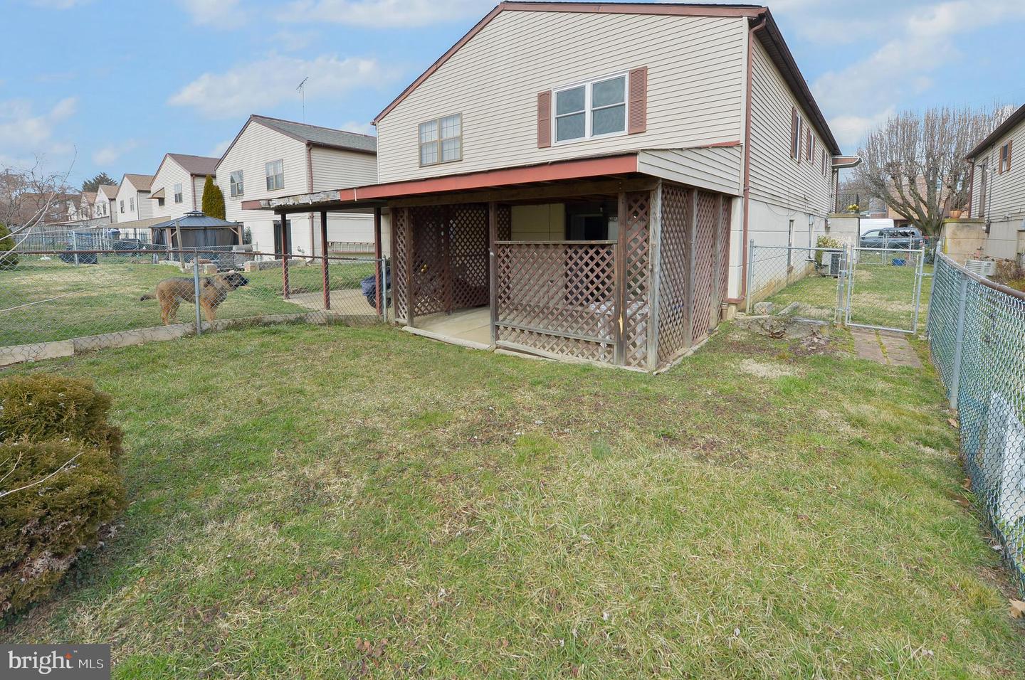 726 Princeton Ave